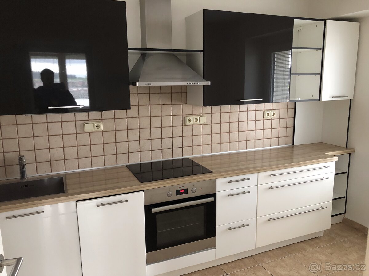 Pronájem bytu 3+1 Vlašim - centrum - 2