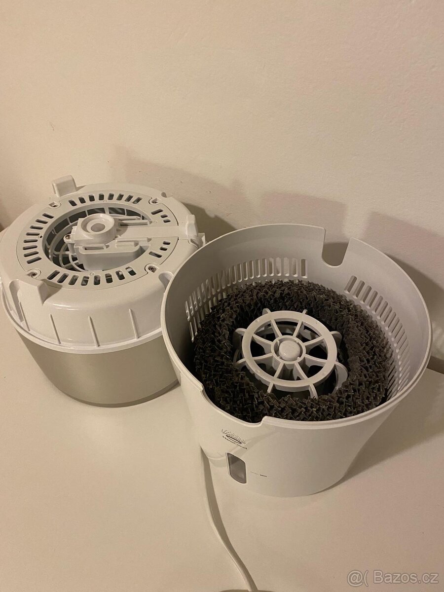 Zvlhčovač vzduchu Philips HU4803/01 s technologií NanoCloud - 2