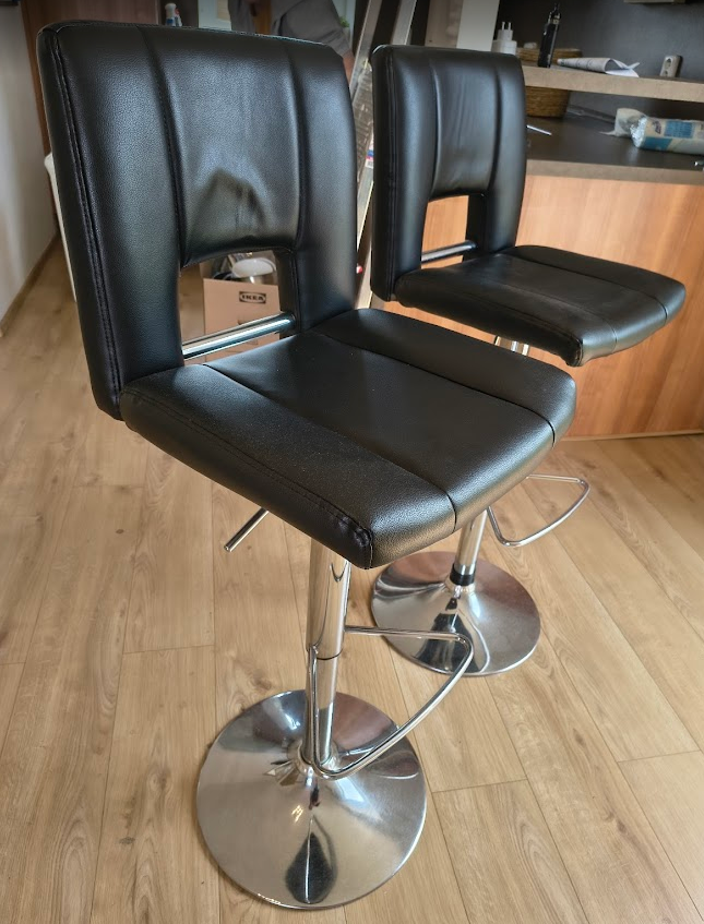2x Barové stoličky (hnědé/chromované) - 2