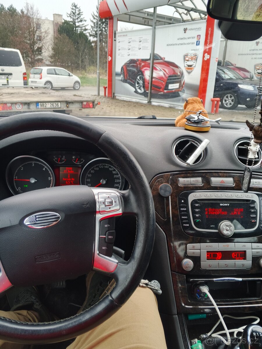 Ford Mondeo 1.8tdci Ghia - 2