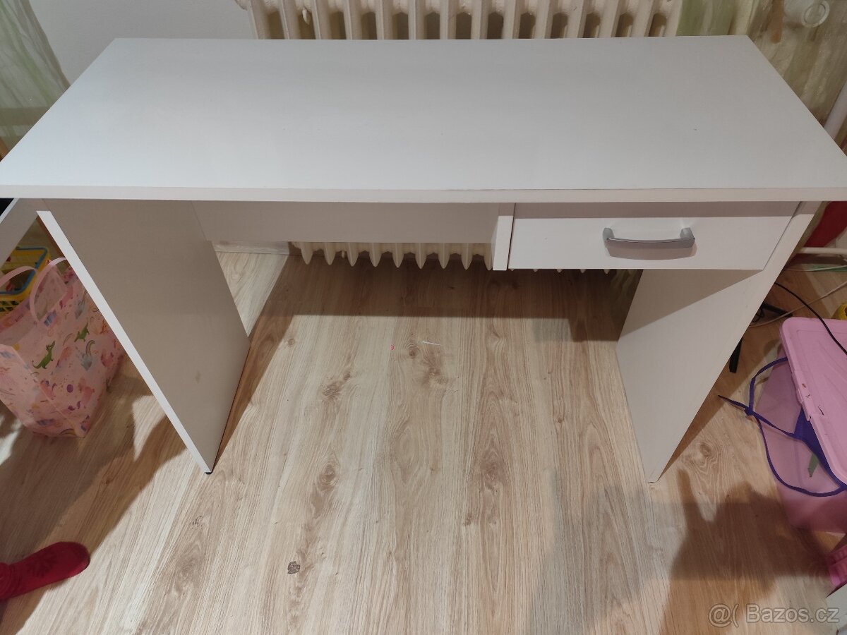 Psací stůl - 2