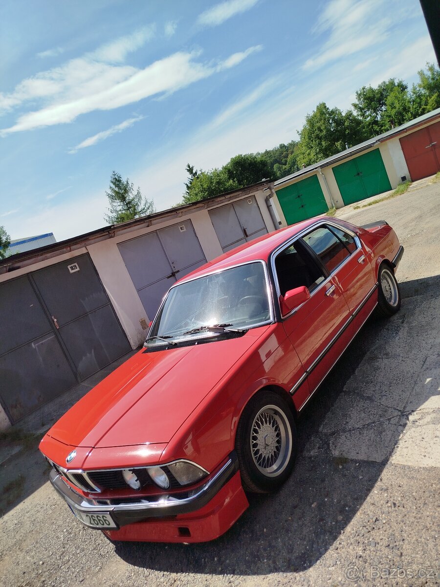 BMW e23 735i - 2