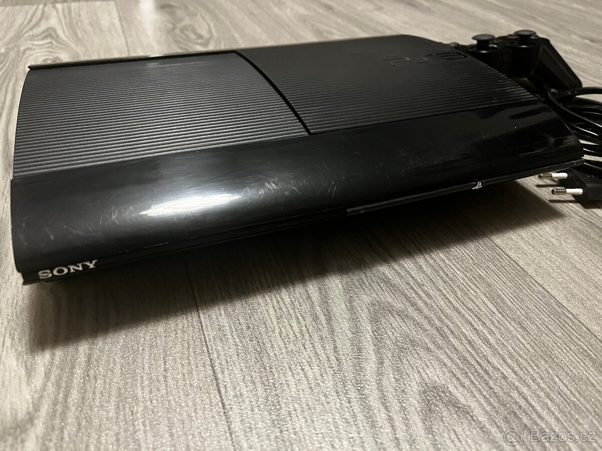 Playstation 3 Super Slim HEN + PKGi Store / 500 GB + 37 her - 2