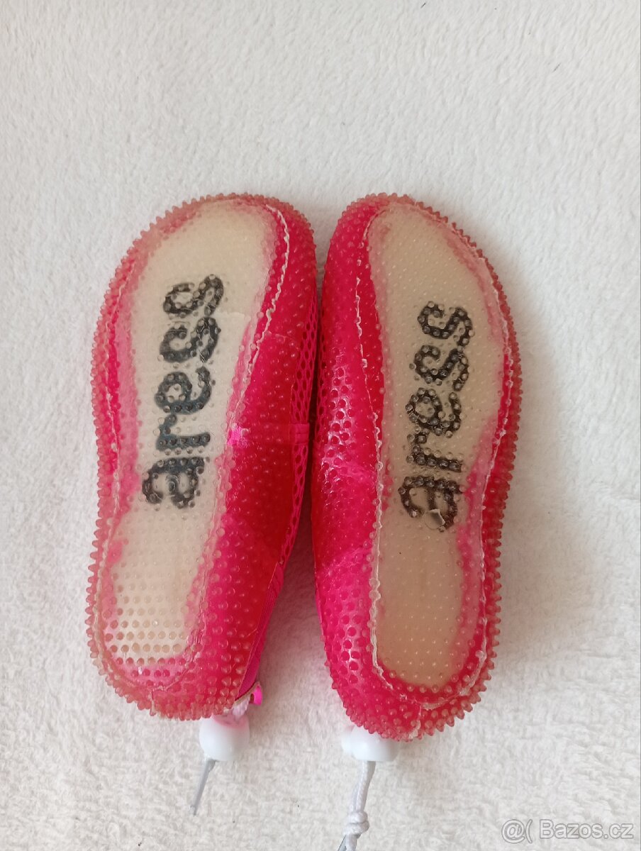 Dětské boty do vody nové - 2