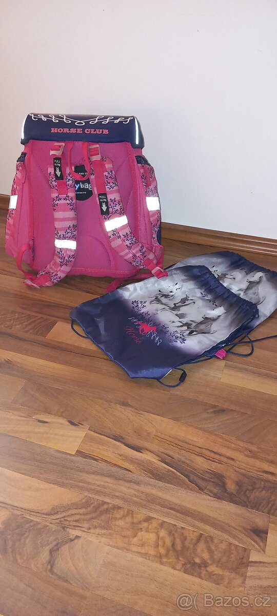 Školní aktovka + 2 sáčky - 2