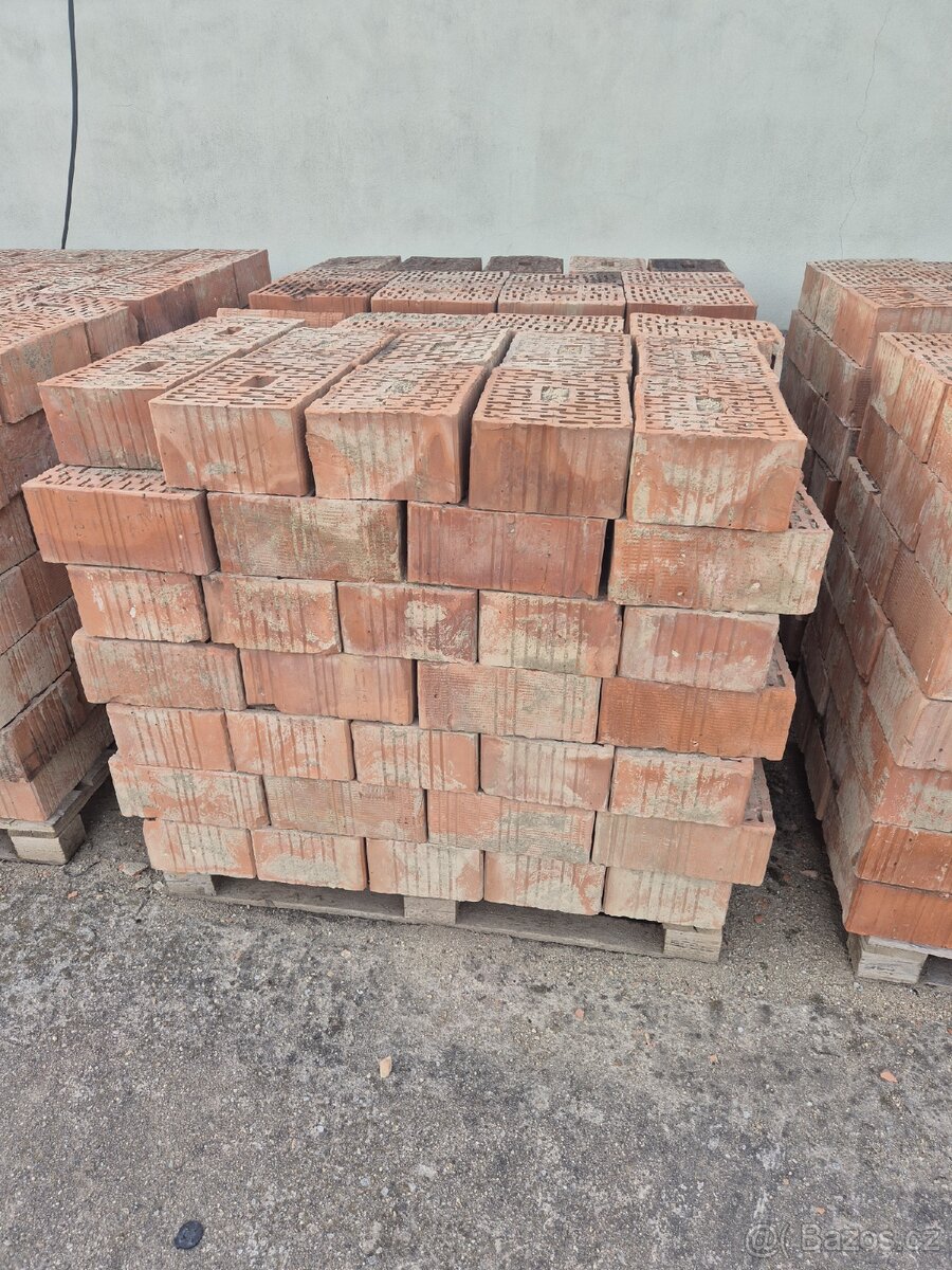 Cihly - 2