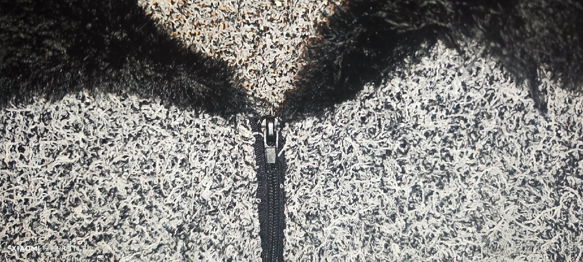 Dámský elegantní svetr - 2