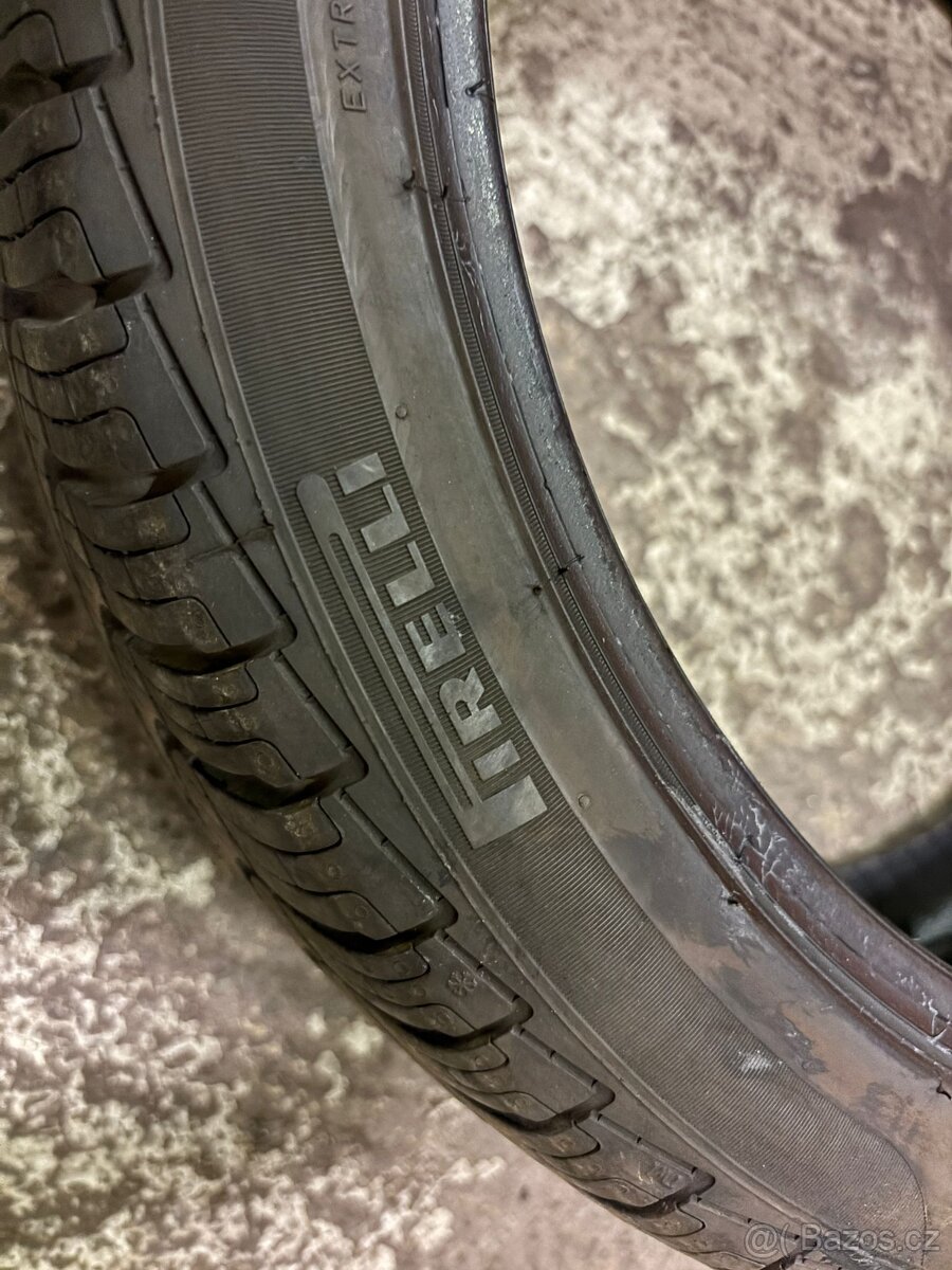 Celoroční pneu PIRELLI 225/40 R18 92Y - 2