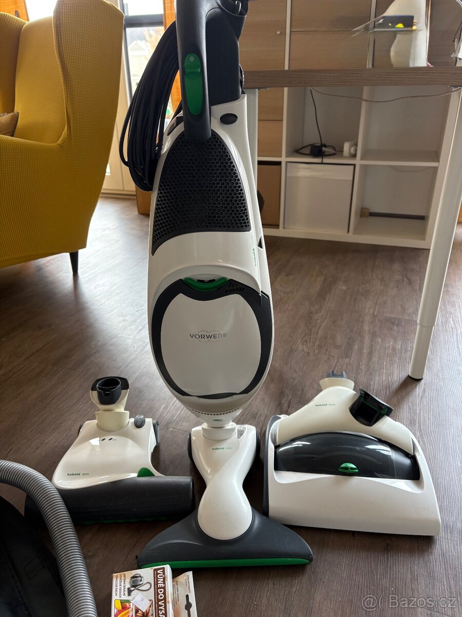 Vorwerk Kobold VK150 s přislušenstvím - 2