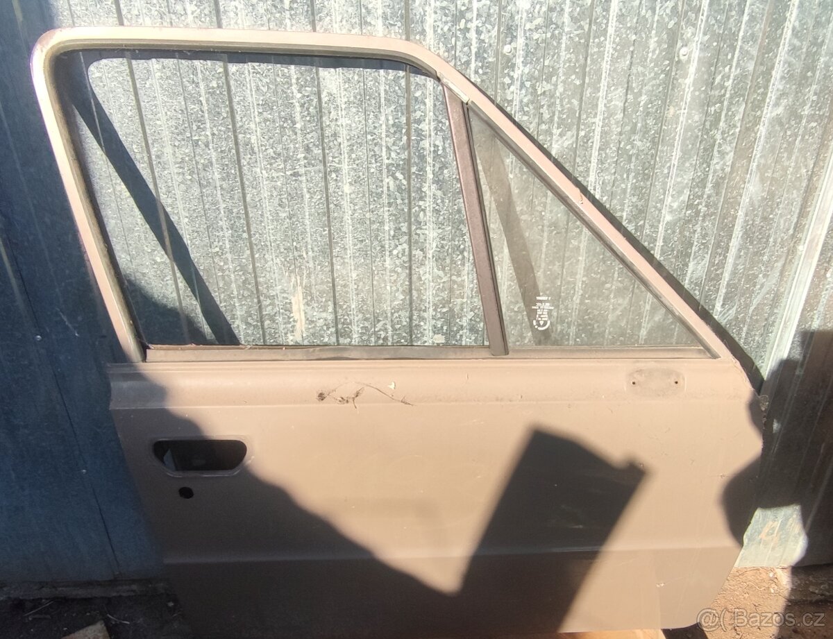 Dveře Škoda 130 - 2