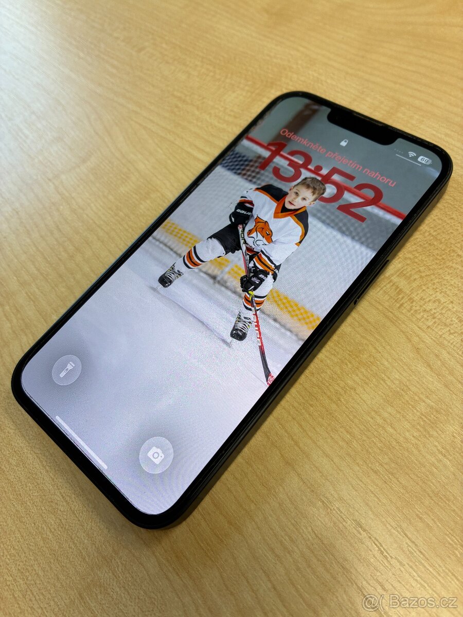 Iphone 16e 5121GB černý - 2
