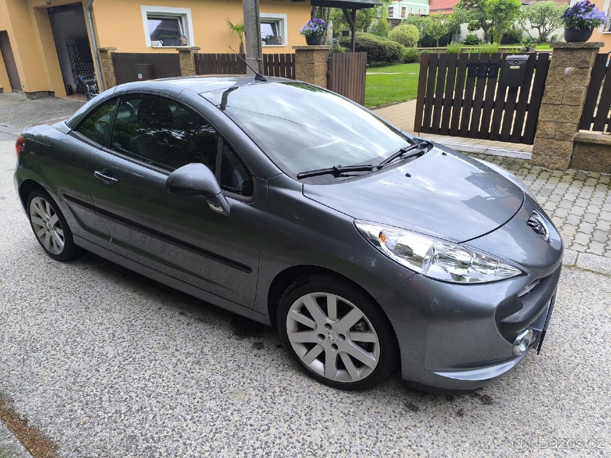 PEUGEOT 207 CC 1,6 i - 2