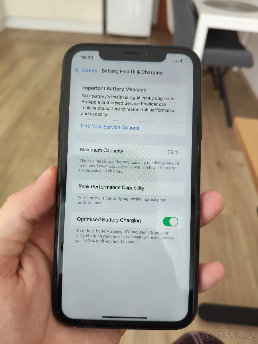 PRODAM IPHONE XR CERNY 128GB - 2