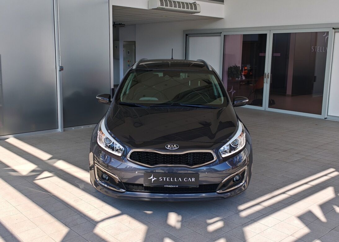 Kia cee´d SW 1,6 CRDI A7 DCT - 2