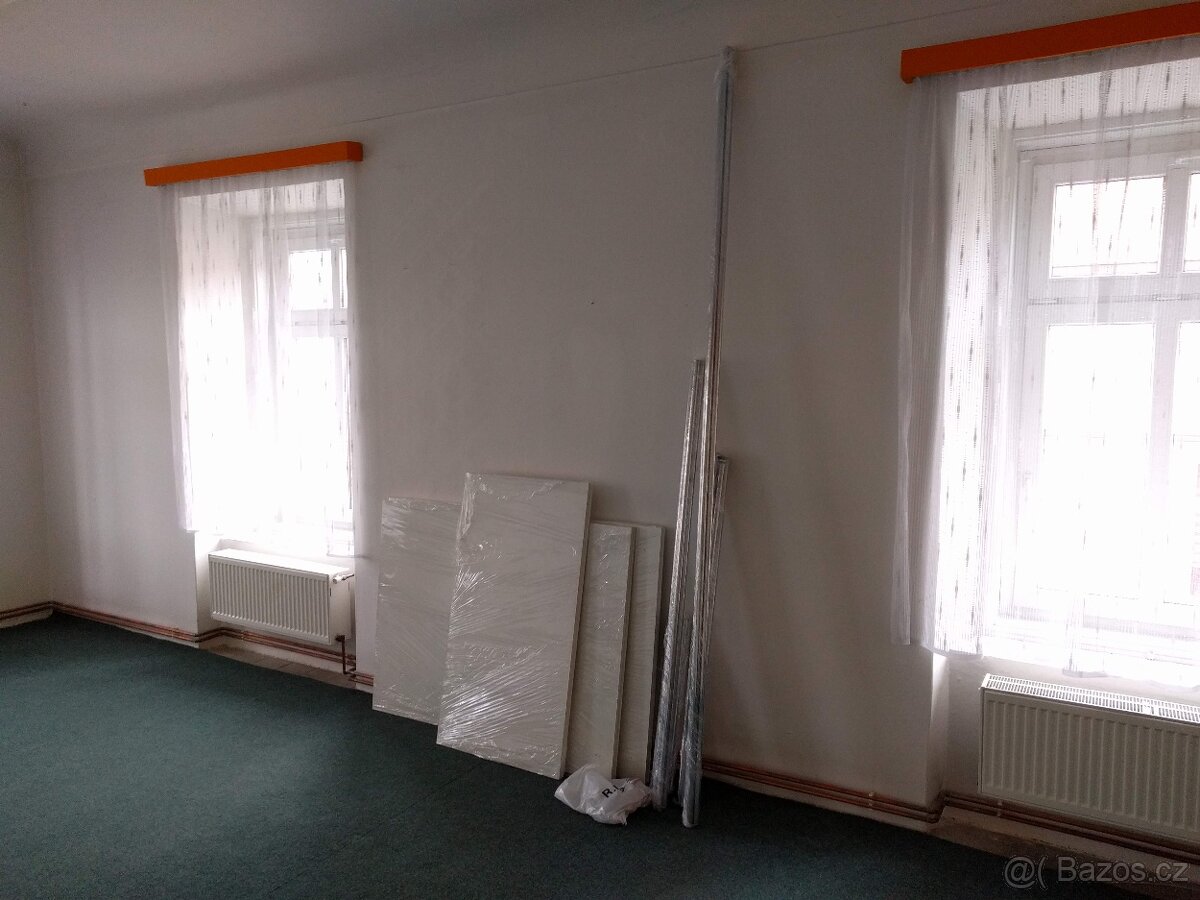 Regál z chromovaných trubek - 2