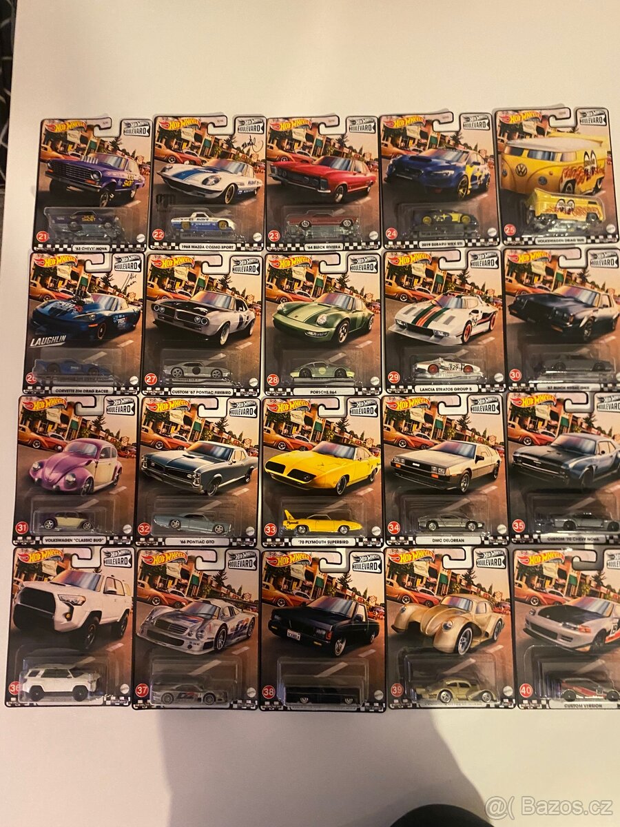 Hot Wheels Boulevard - 2