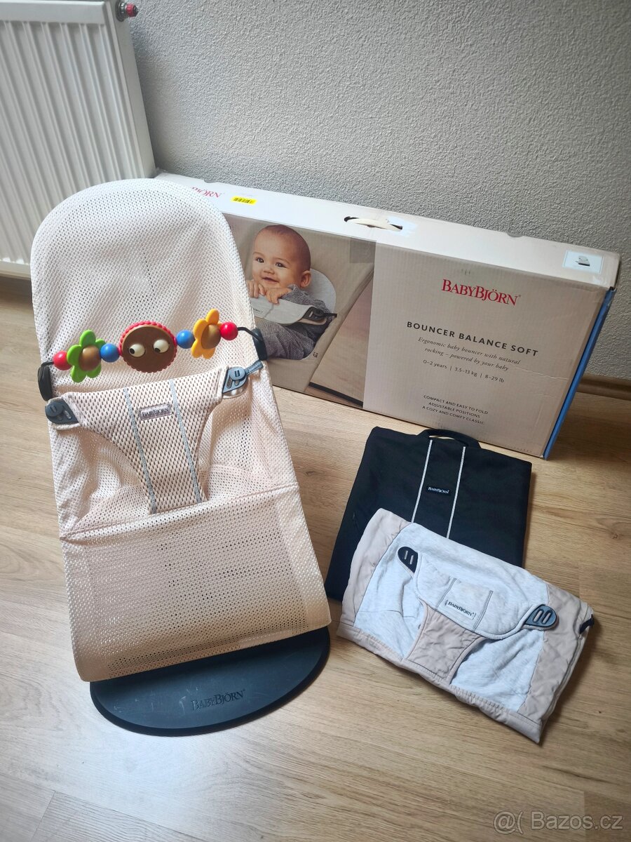 Houpátko babybjorn s příslušenstvím - 2
