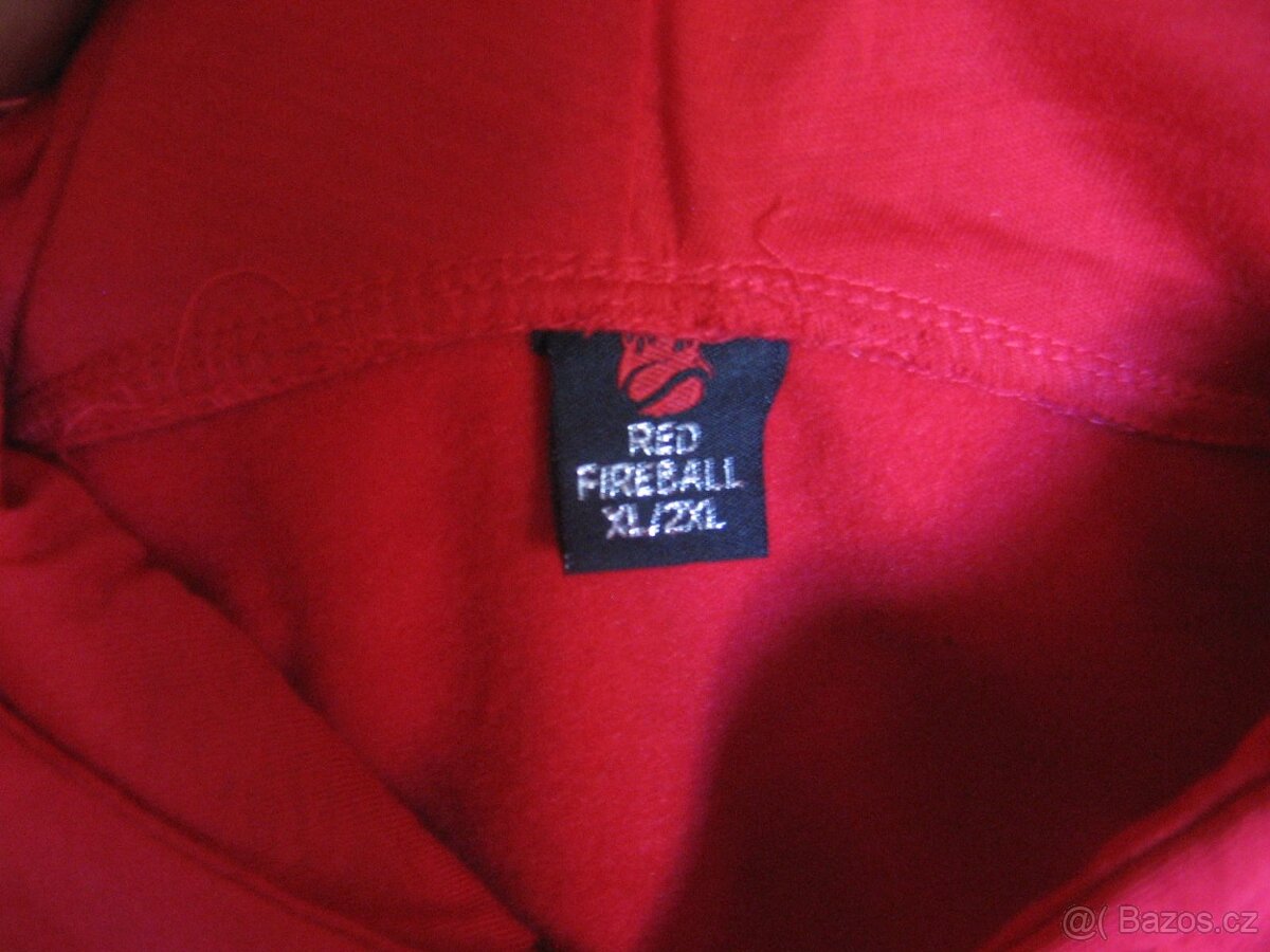 mikiny , bunda,3/4 legíny,vaky,kabelka kufřík,klíčenka - 2