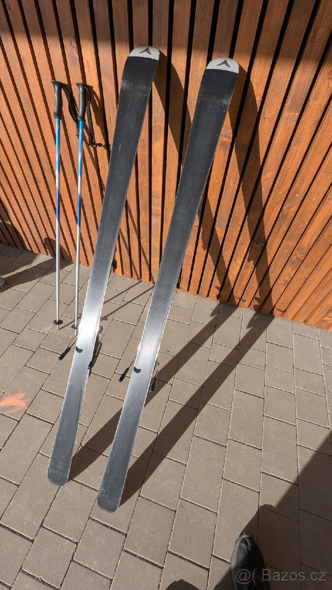 Lyže dynastar + obal a hůlky - 2