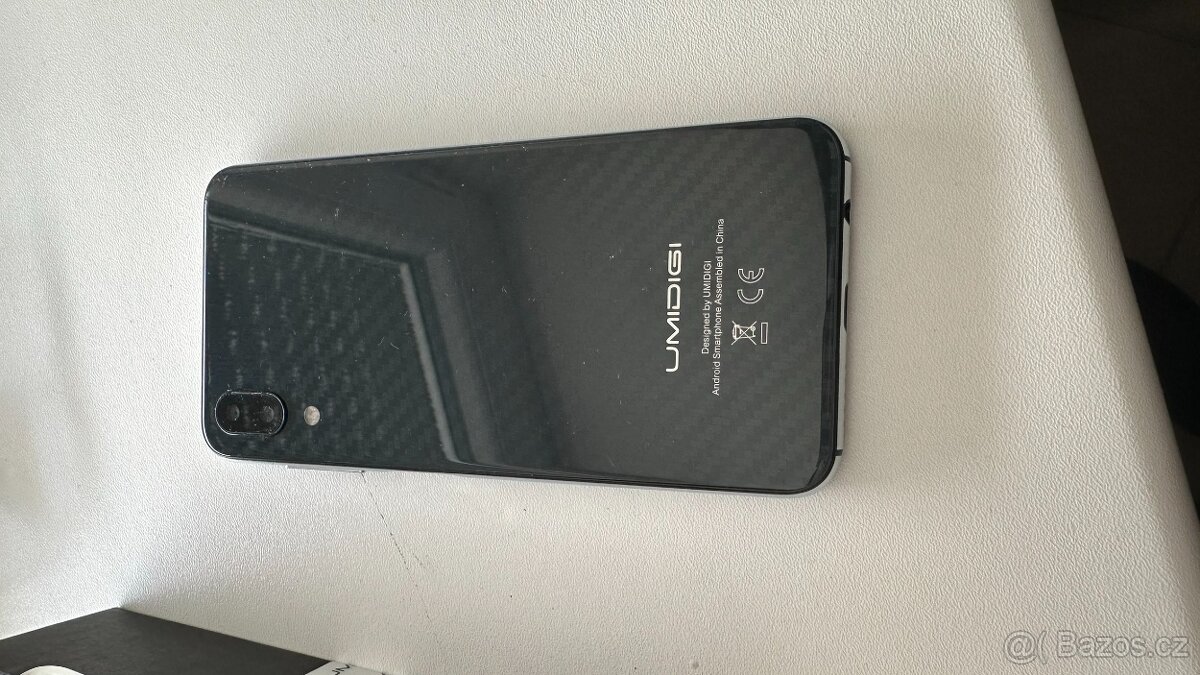 UMIDIGI One Max černý 128GB paměť 4GB RAM - 2