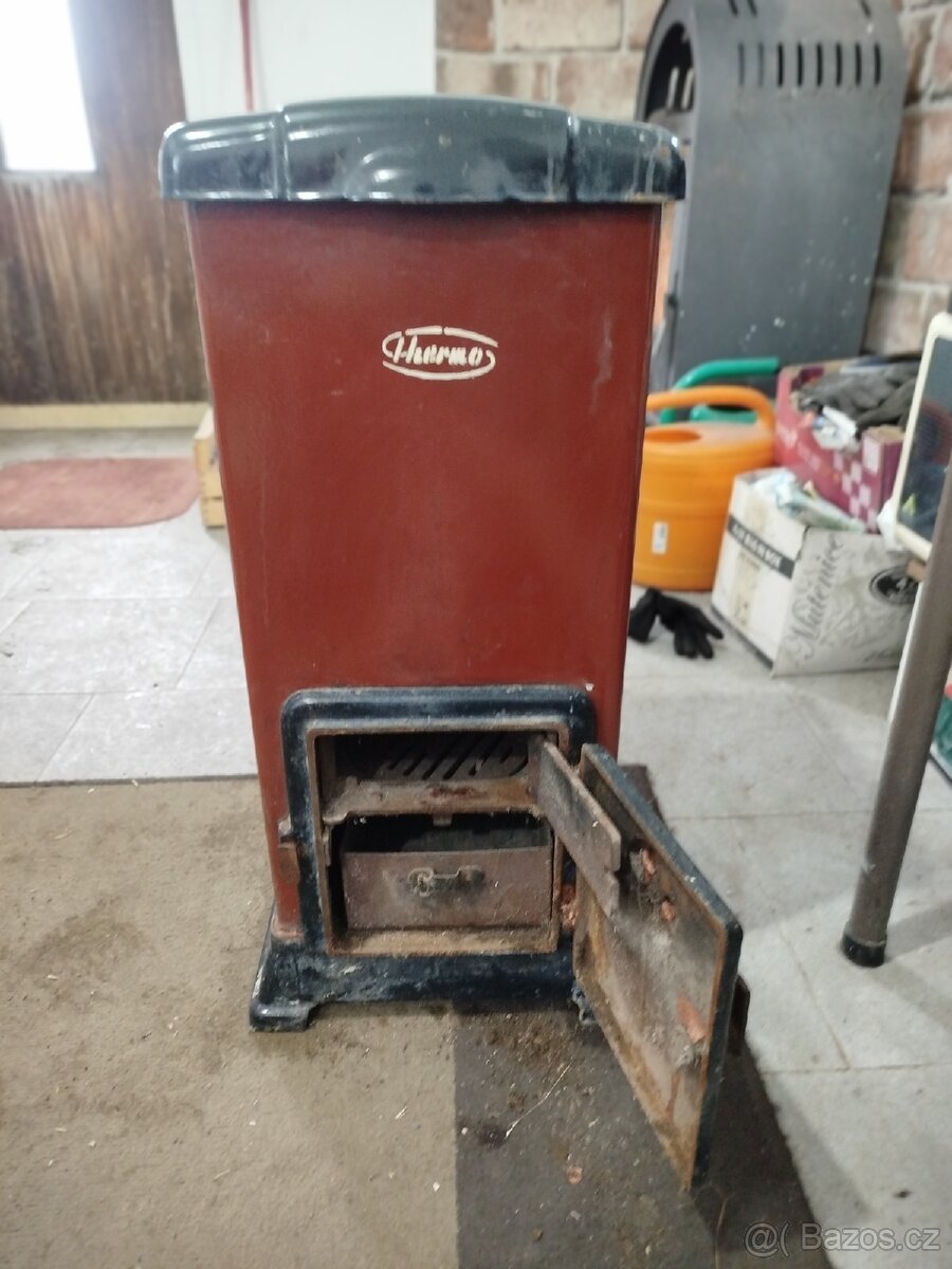 Kamna Thermo. Podobné jako Petry - 2