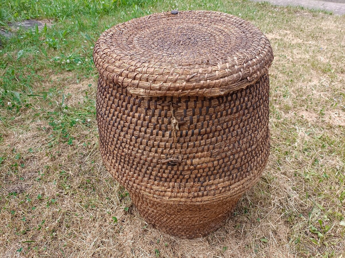 Pletený koš s víkem nádoba na prádlo aj. na chalupu chatu - 2