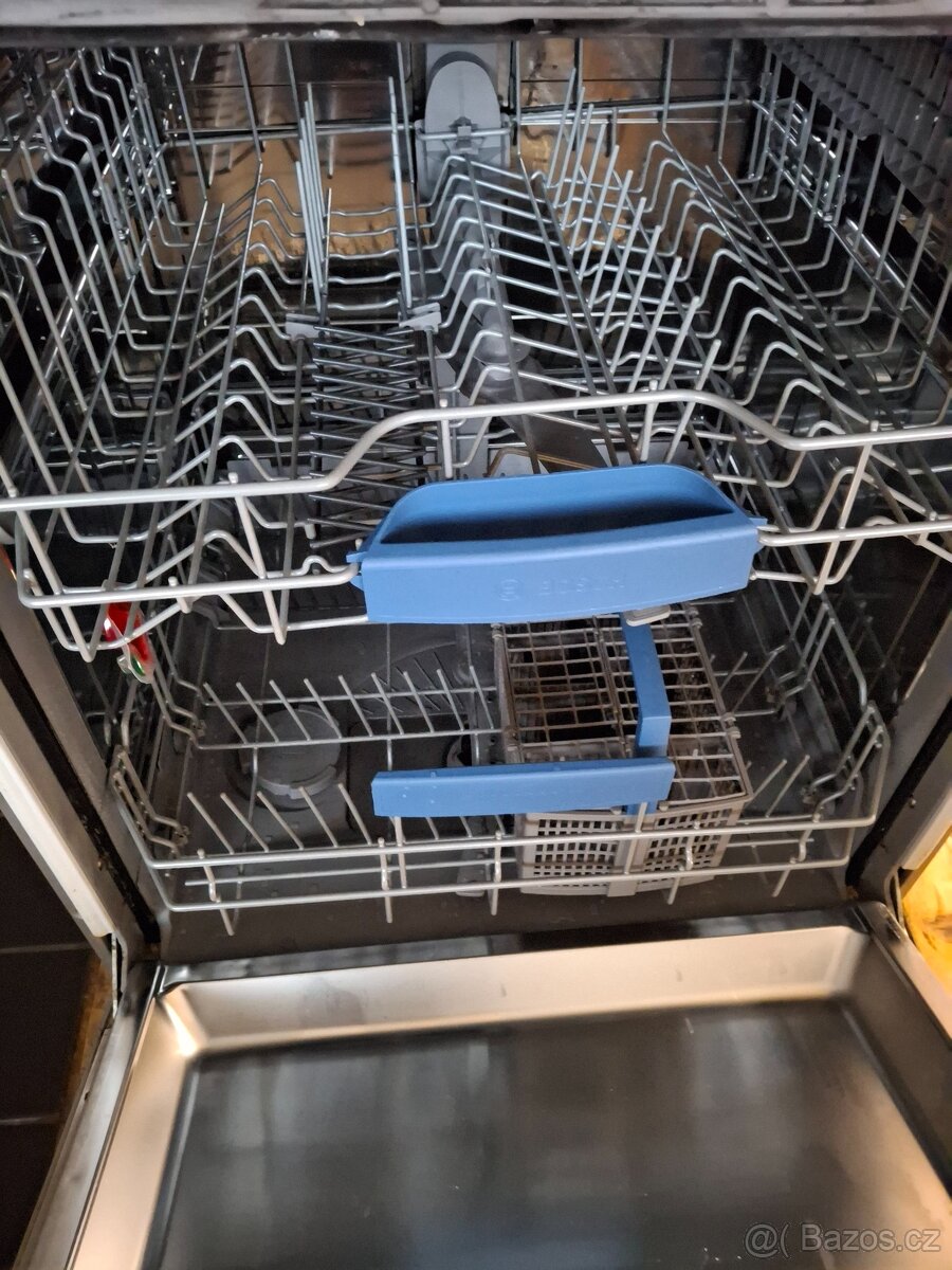 Myčka nádobí Bosch - 2