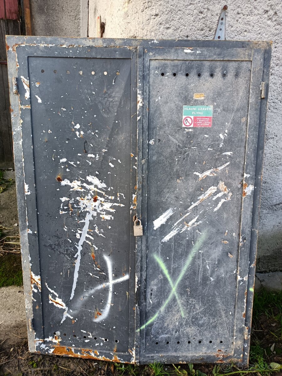 Plechové vrata, kovové vrata - 2