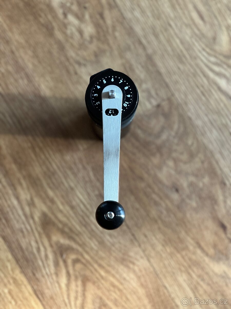 Mlýnek na kávu F-47 - 2