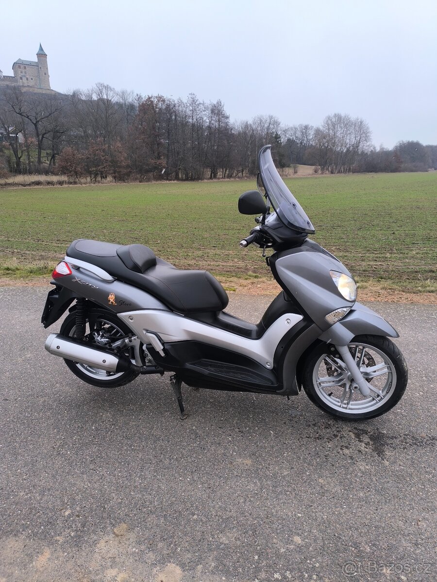 Yamaha x city 250 - 2