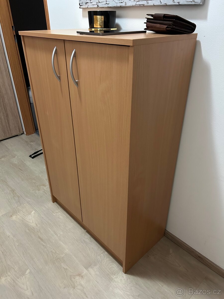 Skříň na chodbu - 2