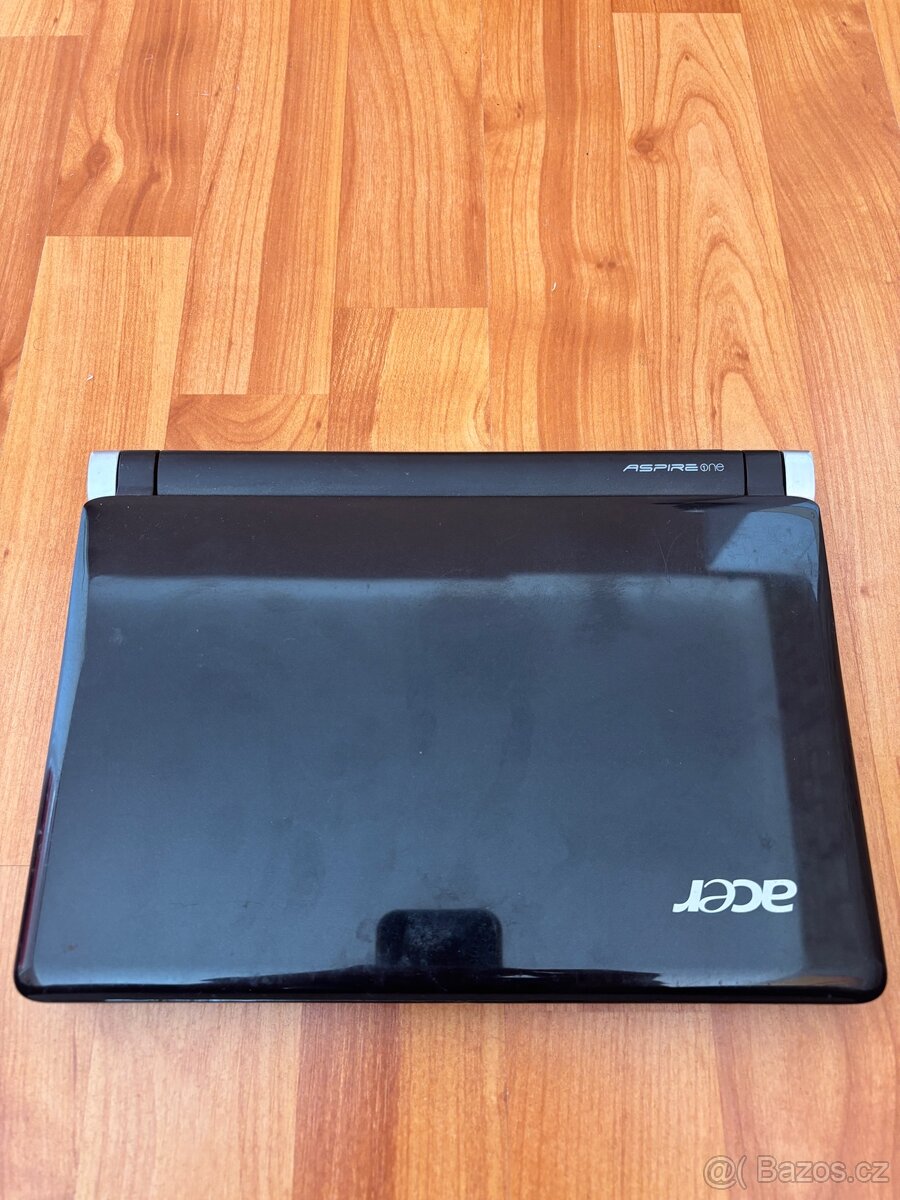 Mininotebook Acer Aspire One - 2