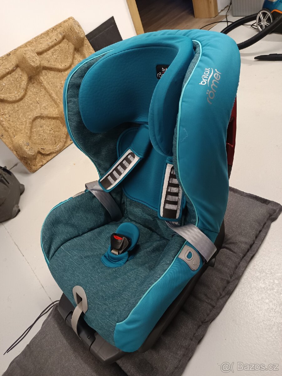 Autosedačka Britax Safefix plus - 2