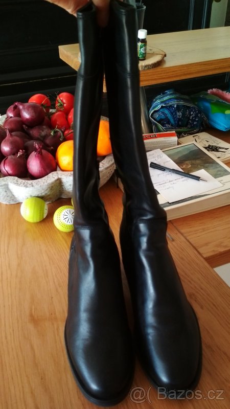 Damske kozene kozacky Bata c. 41. - 2