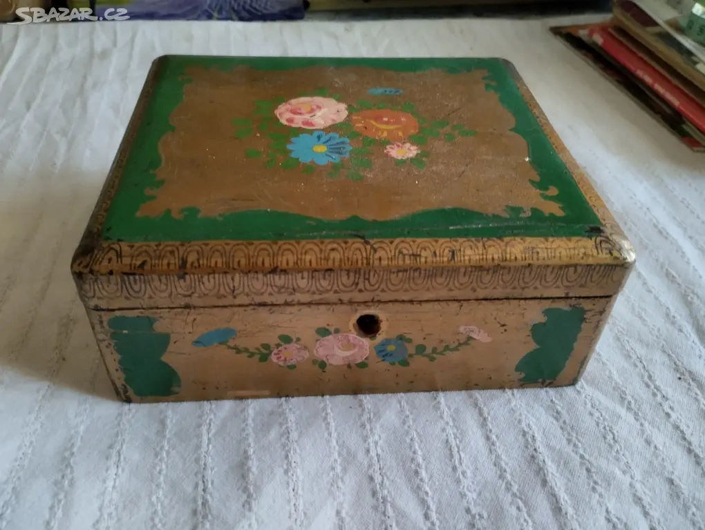 Retro dřevěná krabička - 2