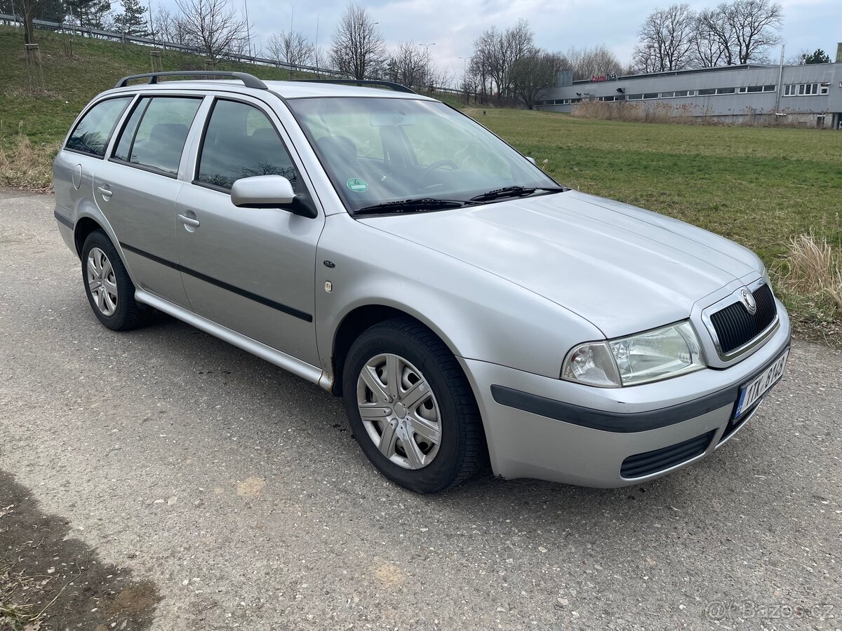 Prodám Škoda Octavia combi 1.6i - 2