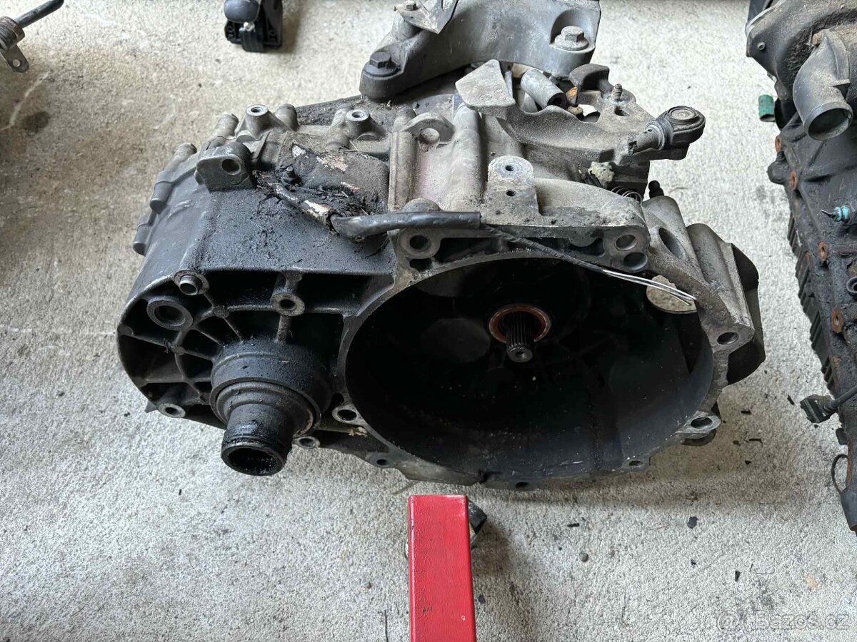 prodám Převodovku EHH 6 kvalt z VW Sharan - 2