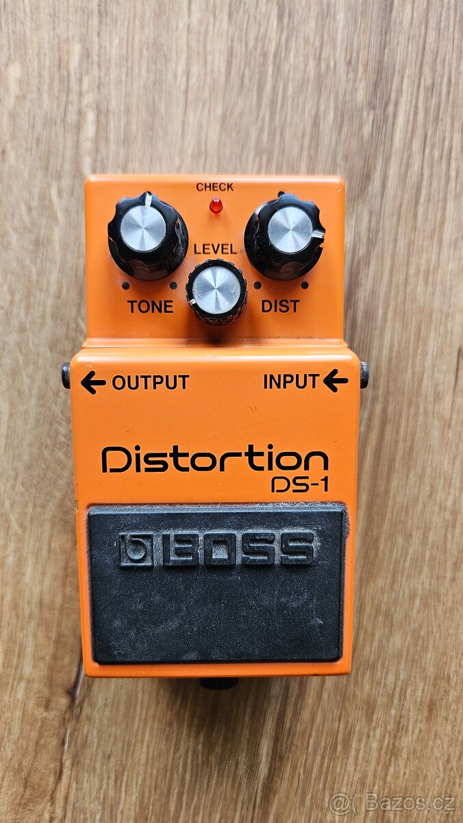 Kytarový pedál Boss DS-1 - 2