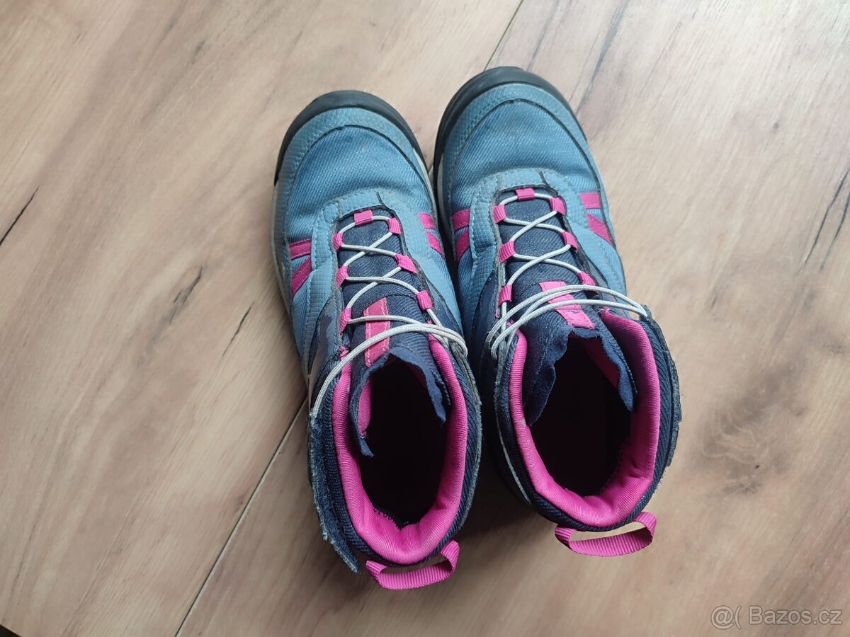 Nepromokavé trekové boty 33 - 2