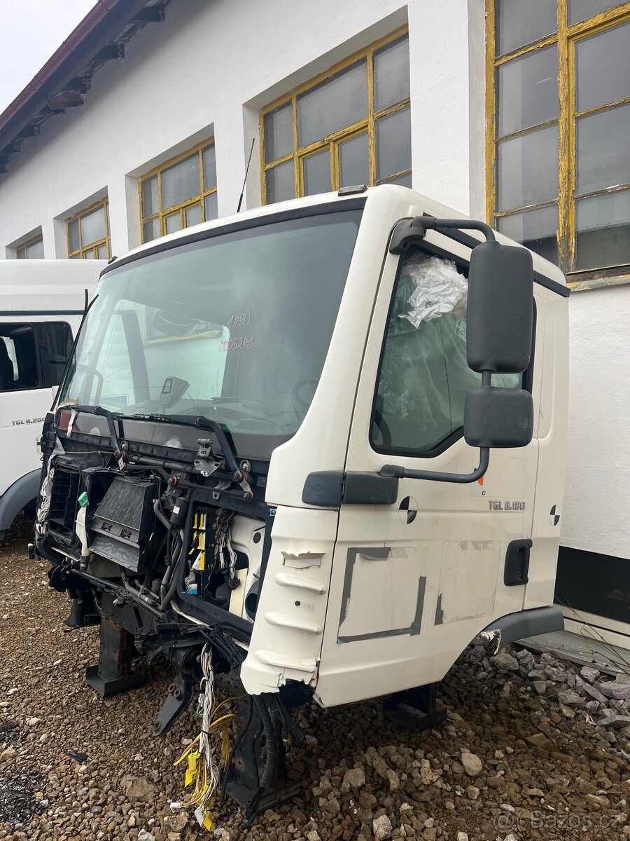 MAN TGL kabina - 2