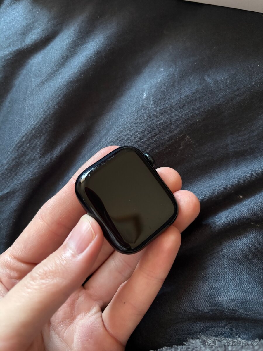 Apple Watch Series 8 (41 mm) - 2