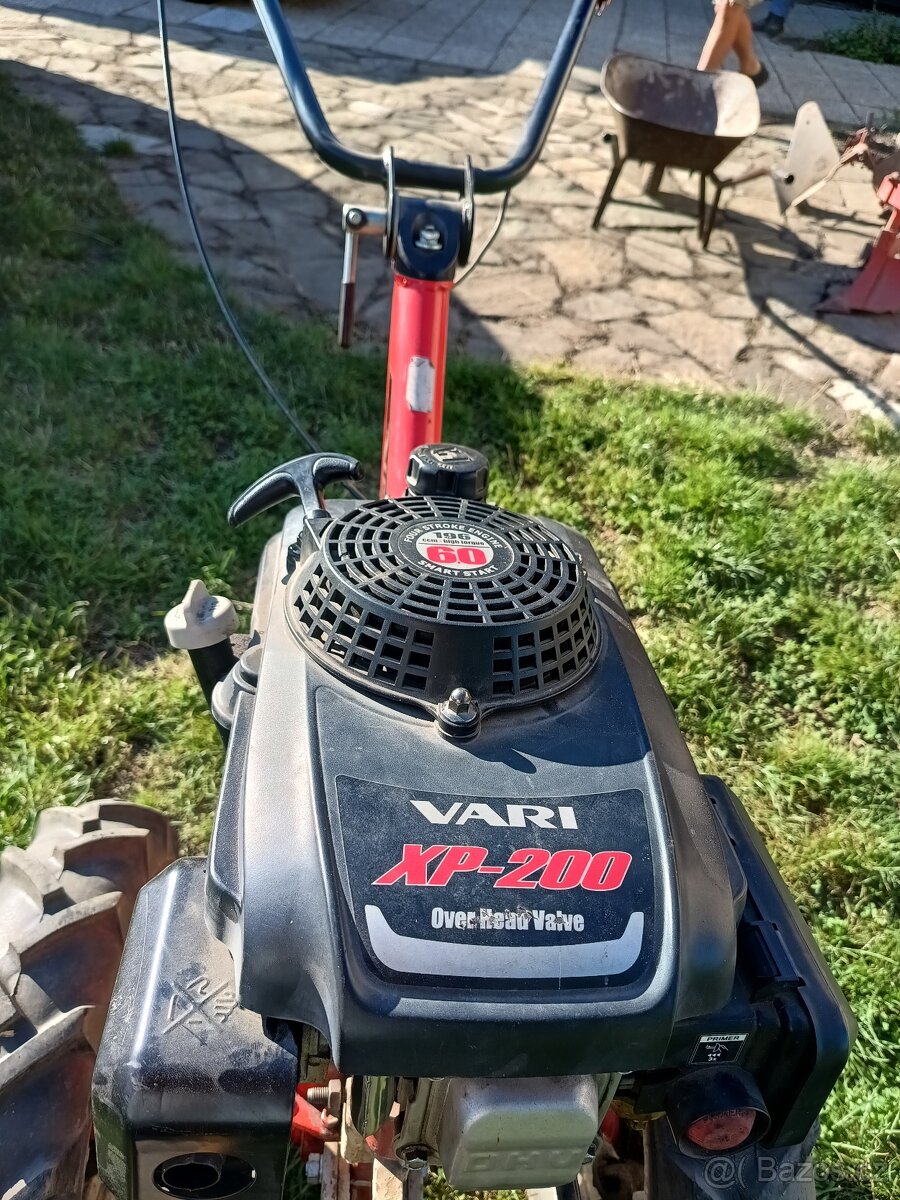 Vari XP 200 čtyřtaktní - 2