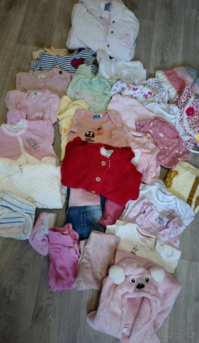 Balík oblečení na holčičku vel. 50/56 - 2