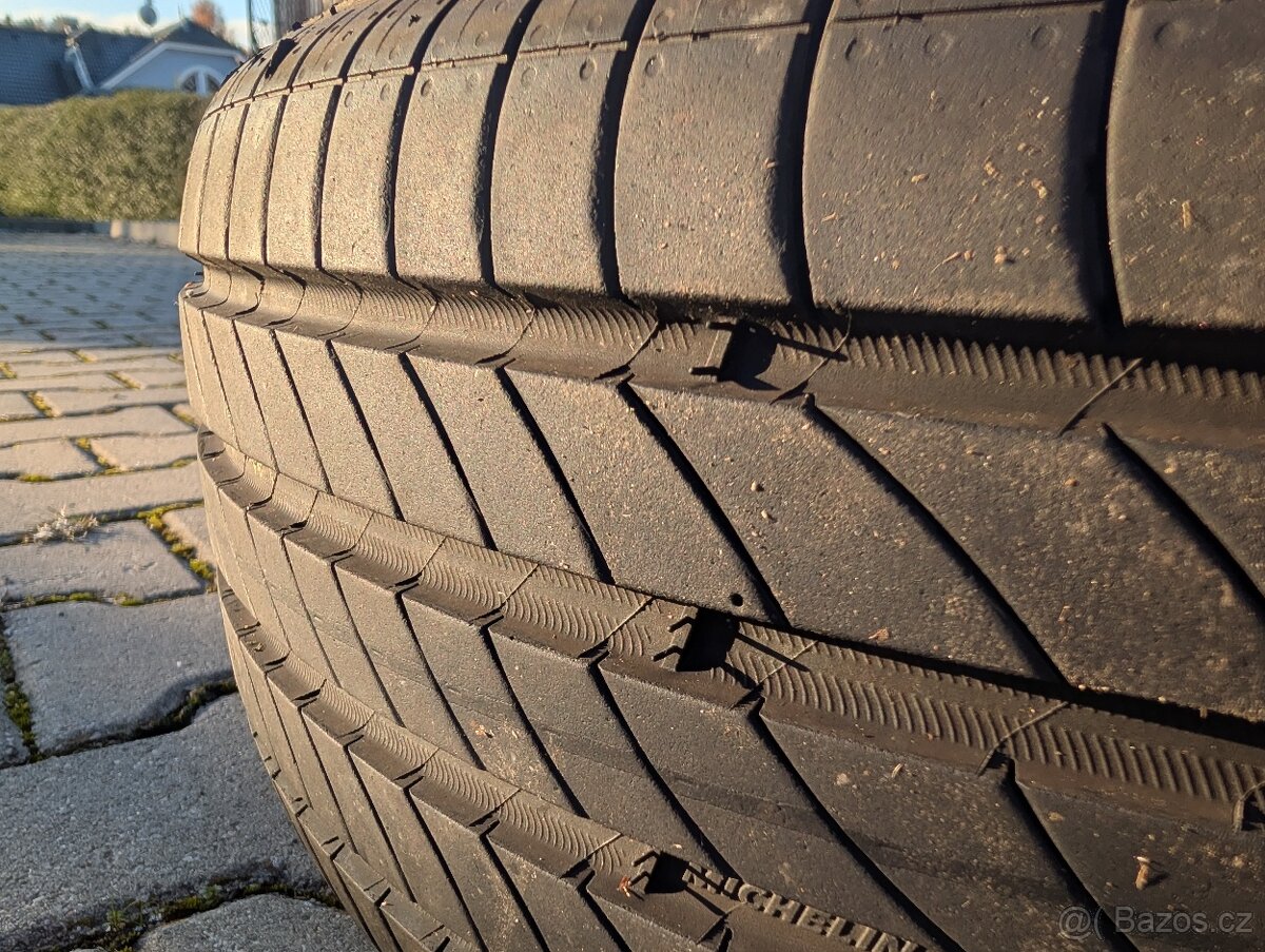 4x letní pneu Michelin Primacy 4, 195/55 R16, jako nové - 2