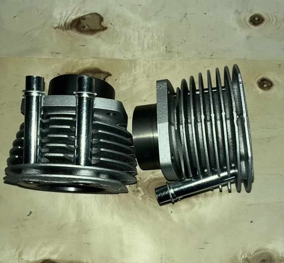 Originální nové válce písty kroužky z vojenského depozitu - 2