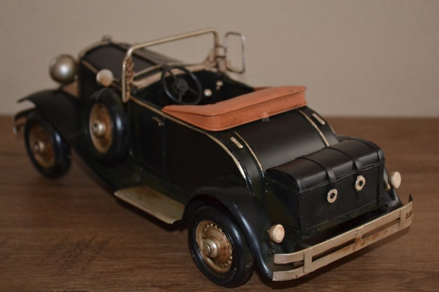 Kovový model - VETERÁN KABRIOLET 25x11 - 2