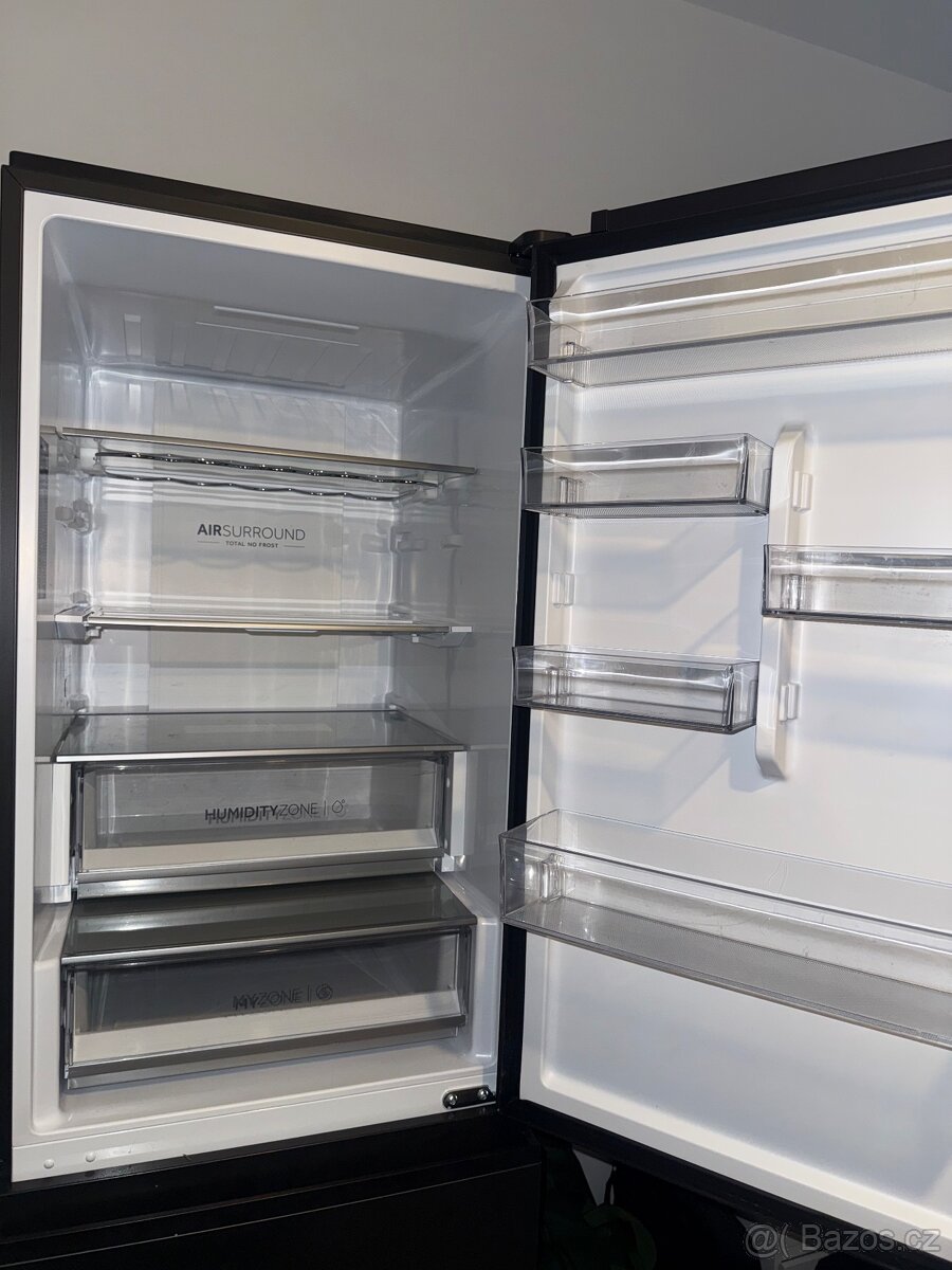 Chladnička s mrazničkou Haier HTW5618DNPT černá - 2