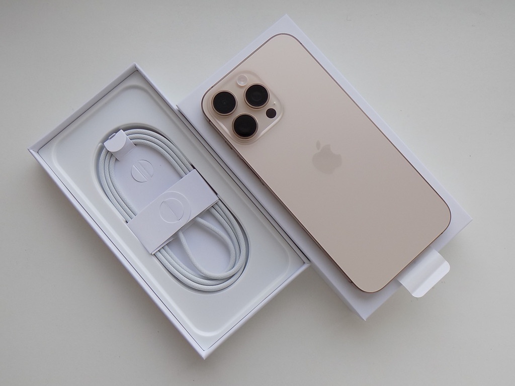 APPLE iPhone 16 Pro MAX 256GB Pouštní Titan -ZÁRUKA-NEPOUŽIT - 2