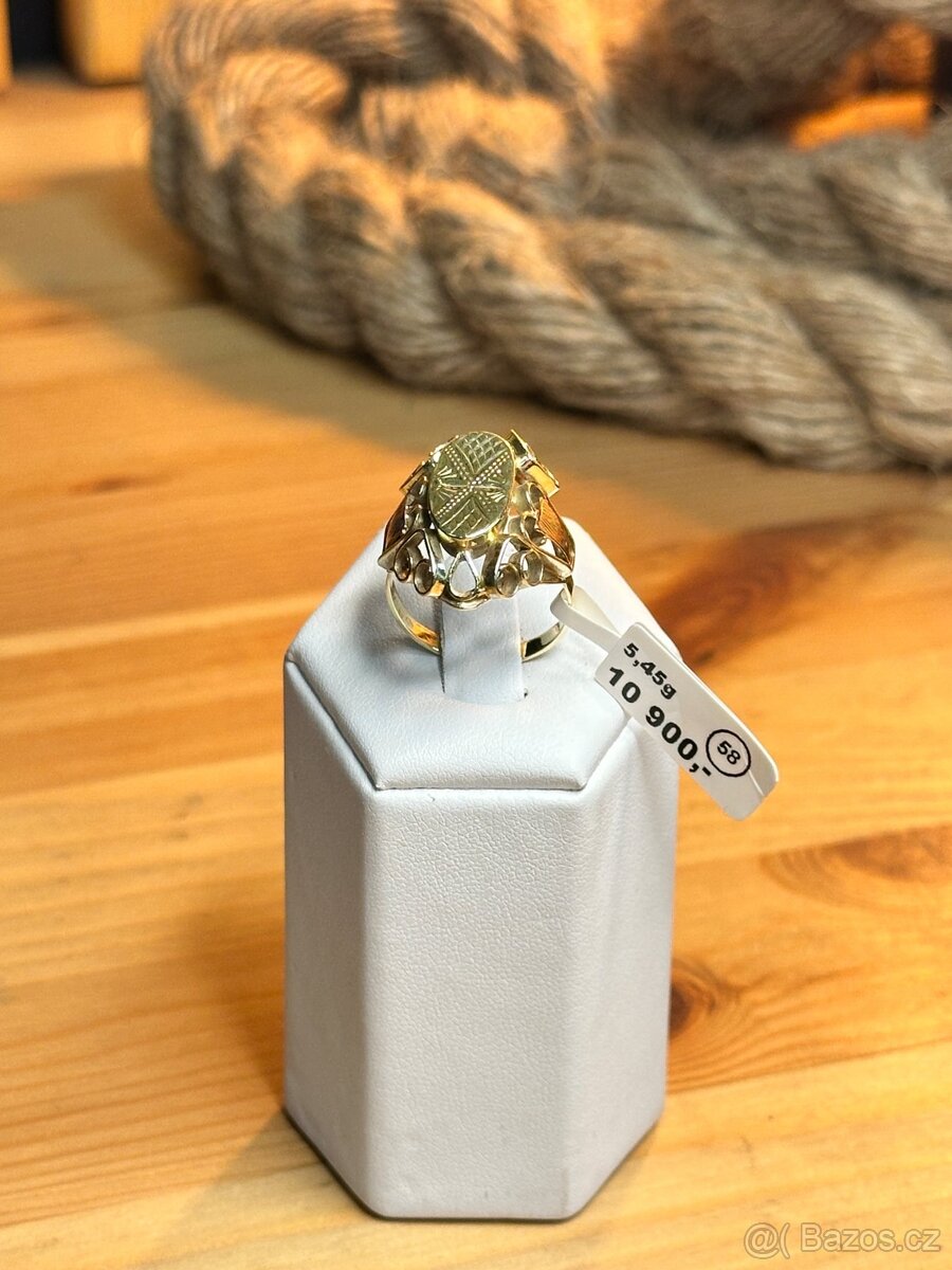 Zlatý prsten 5,45g - 2