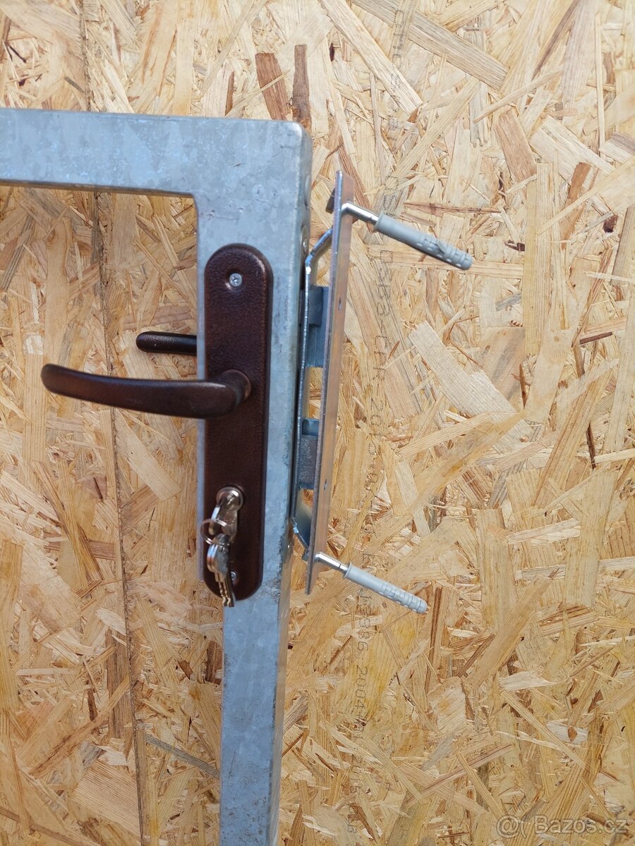 Vstupní branka ECO včetně kompletního kování - 2